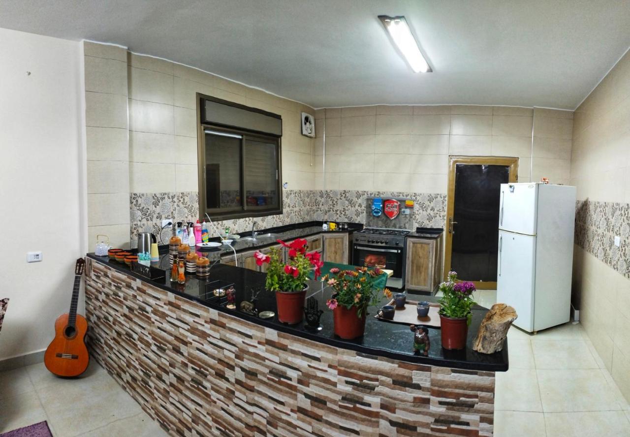 Havana Inn Petra Ваді-Муса Екстер'єр фото