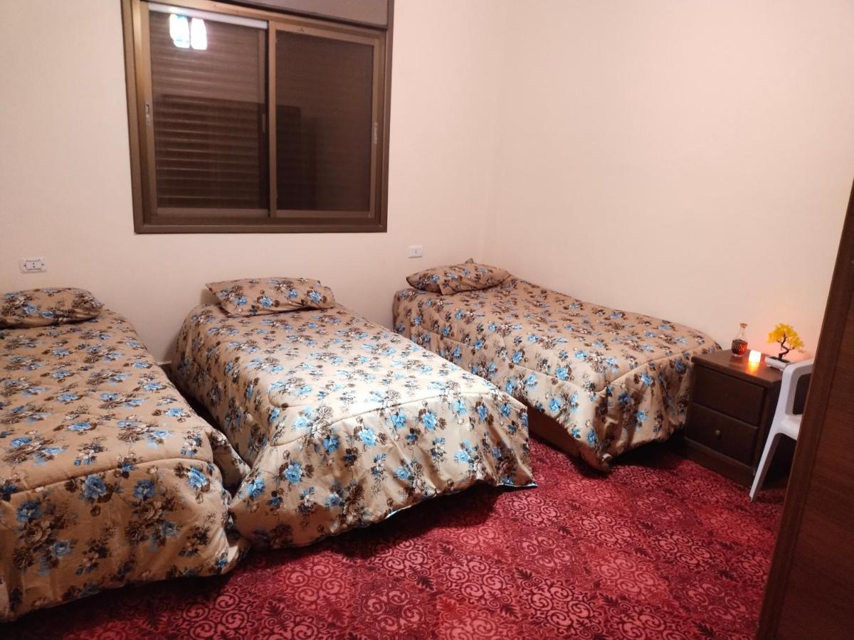 Havana Inn Petra Ваді-Муса Екстер'єр фото